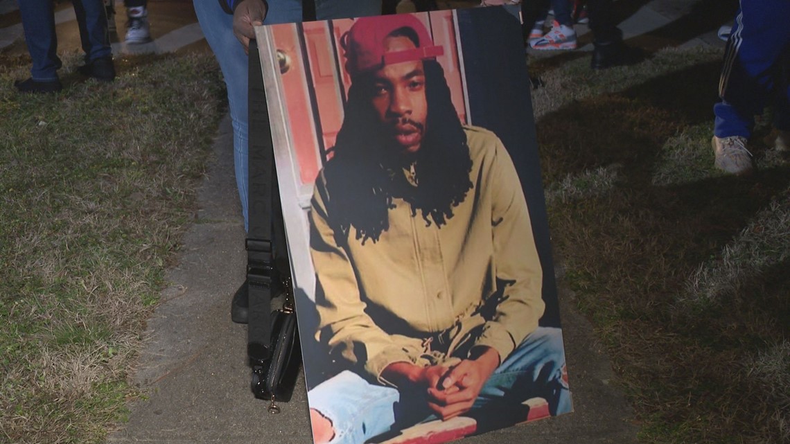 'Peaceful, loving person' | Vigil held for man killed in fiery crash - Vimarsana News