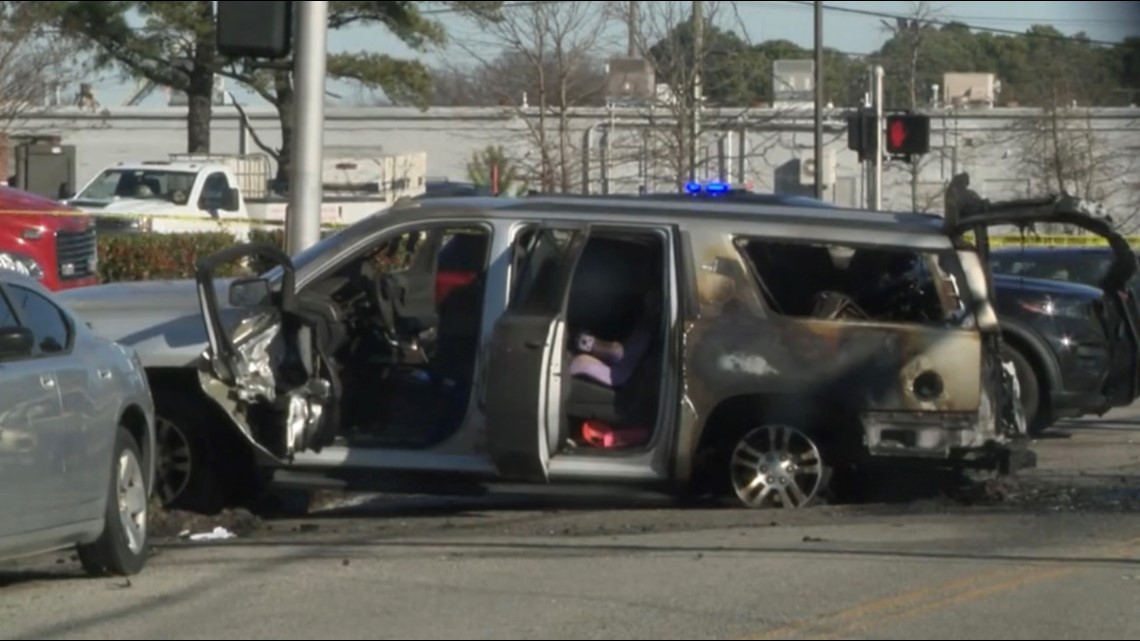 Portsmouth community questions emergency response to fiery crash - Vimarsana News