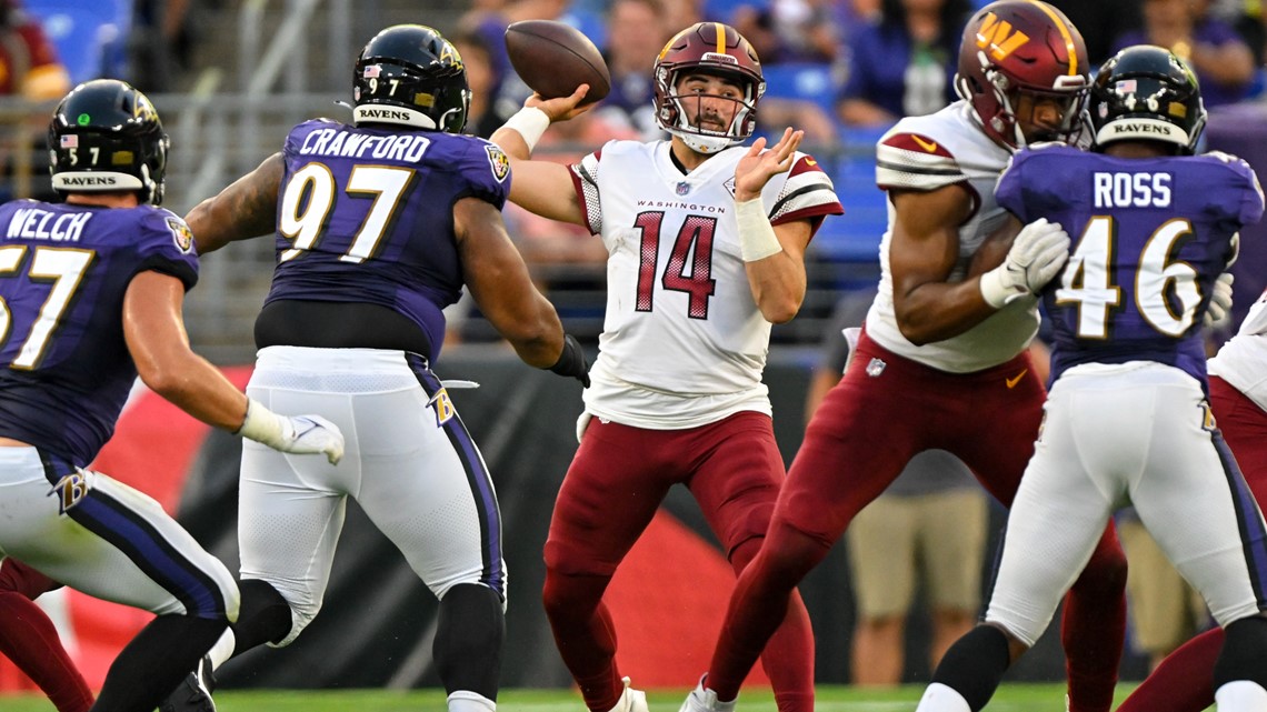 Baltimore Ravens 17, Washington Commanders 15: Washington Can't Complete  Comeback - Sports Illustrated Washington Football News, Analysis and More