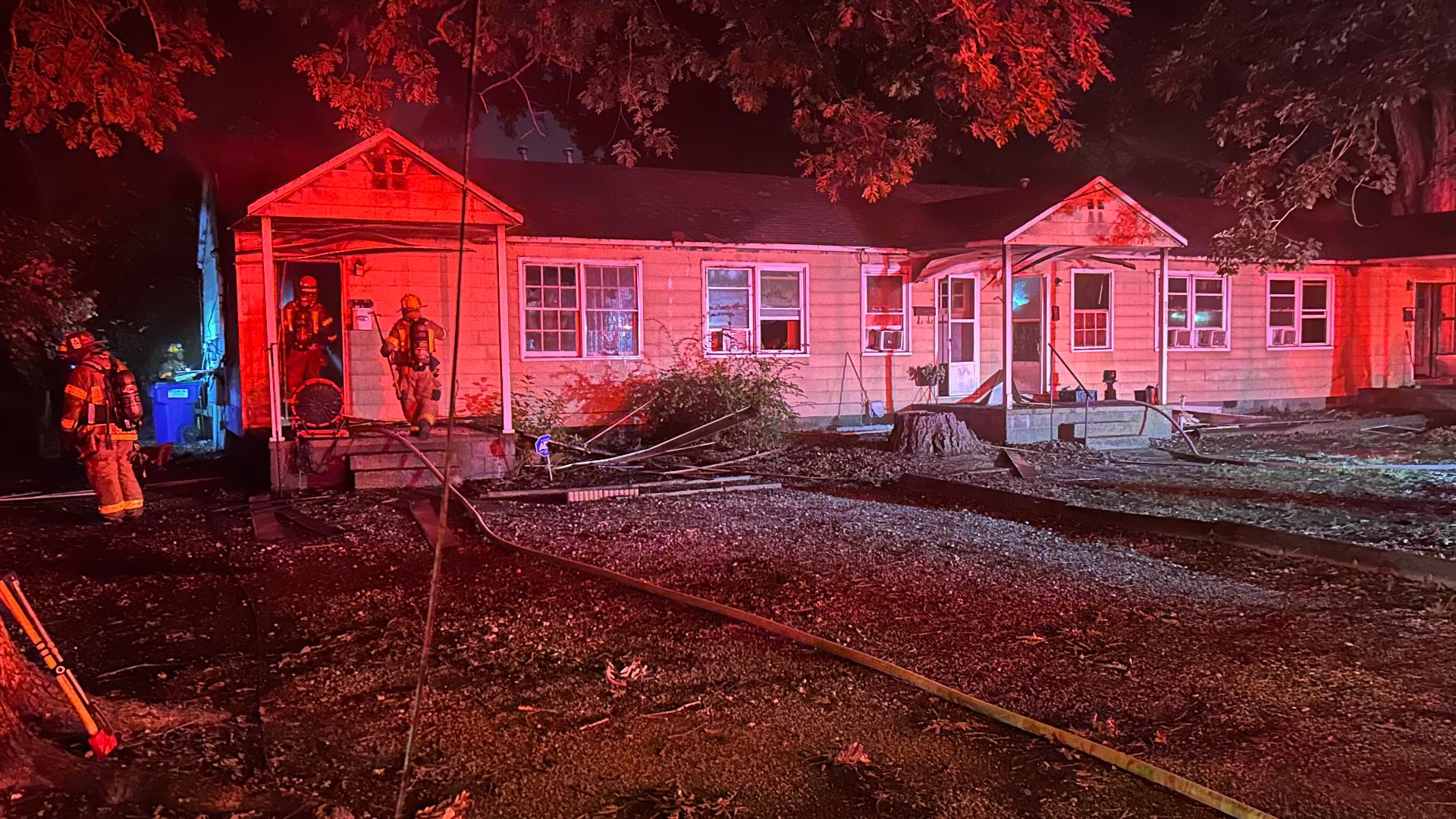 Apartment building fire in Norfolk leaves 5 displaced | 13newsnow.com