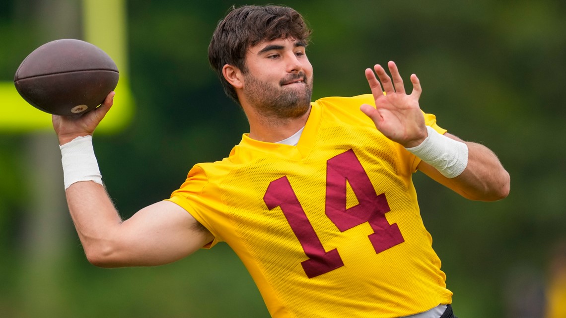 QB Sam Howell Speaks to the Media Before Practice