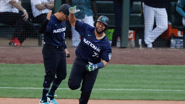 National League wins Major League Baseball All-Star Game, 8-0