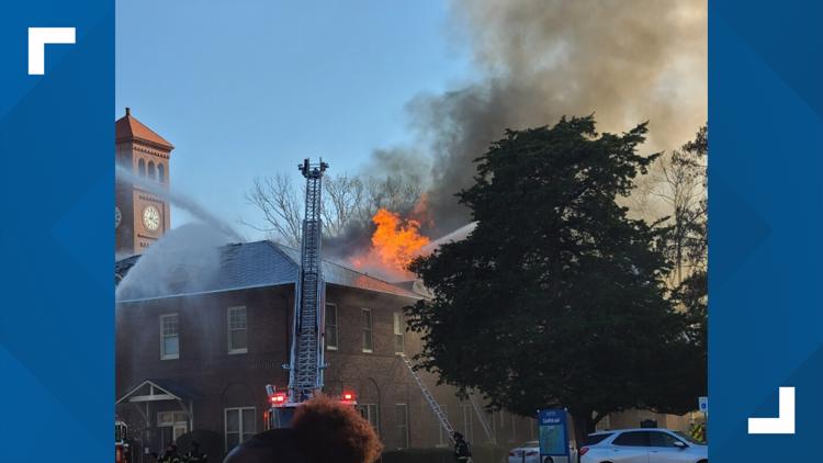 Administration building at Hampton University catches fire