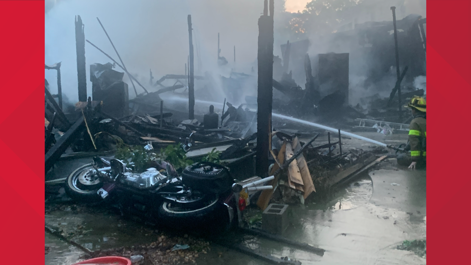 Norfolk fire badly damages three houses, many displaced from their home ...