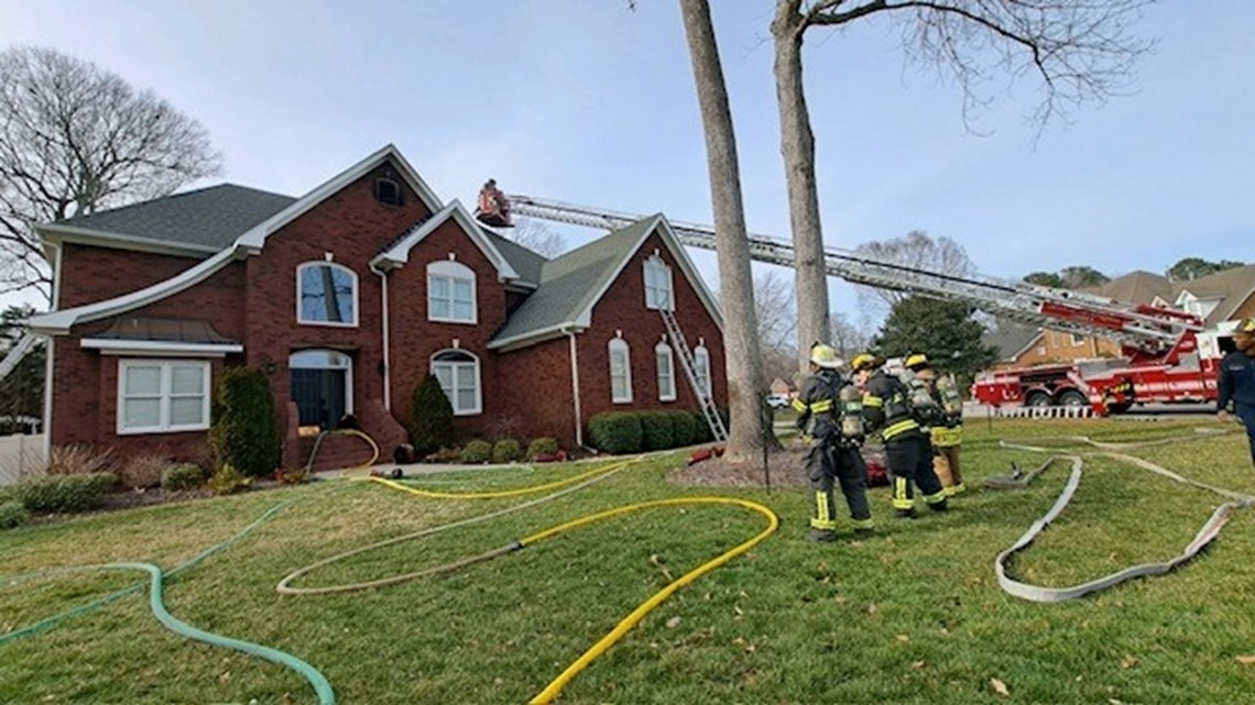 Chesapeake fire displaces two | 13newsnow.com - Vimarsana News