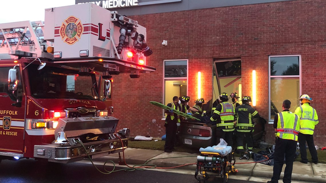 Patient hurt after vehicle crashes into Suffolk medical building - Vimarsana News
