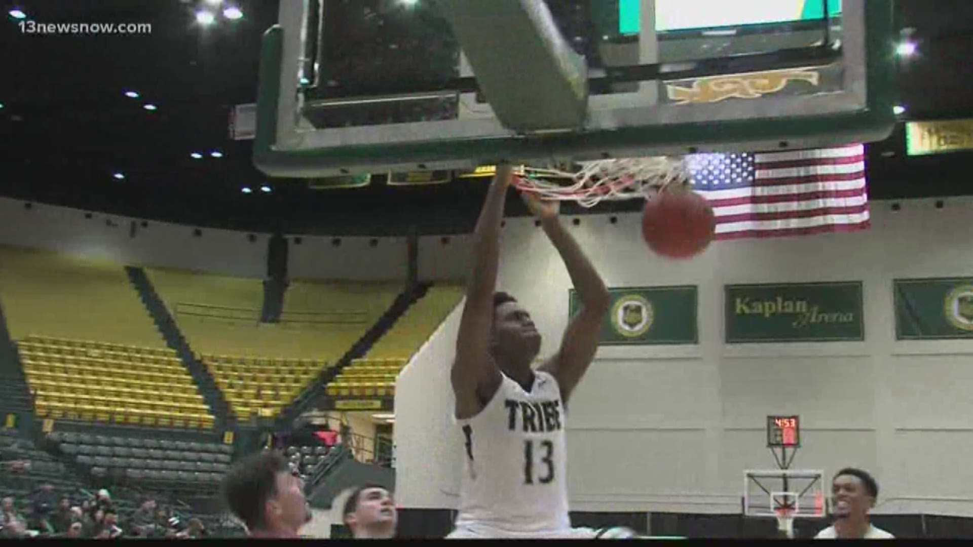 Nathan Knight had a team high 21 points that included the game winner with 1.7 seconds left as William & Mary edged St. Joseph's 87-85. It snapped their 4 game losing streak.