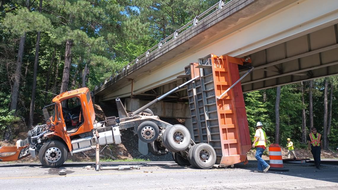 I-64 West closed in James City County after dump truck crashes into ...