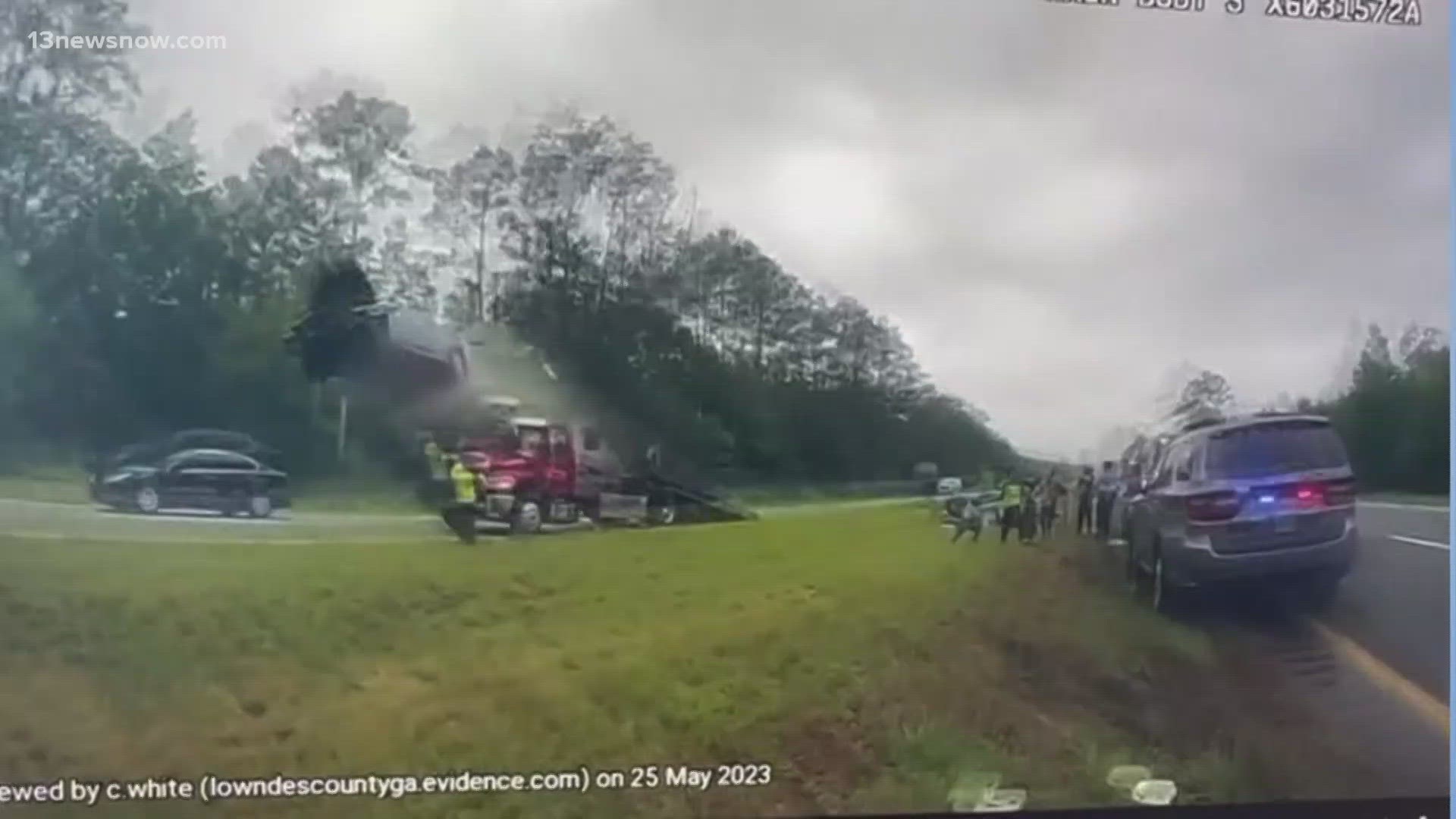 Video: Georgia car crash goes viral after vehicle flies off tow truck ramp