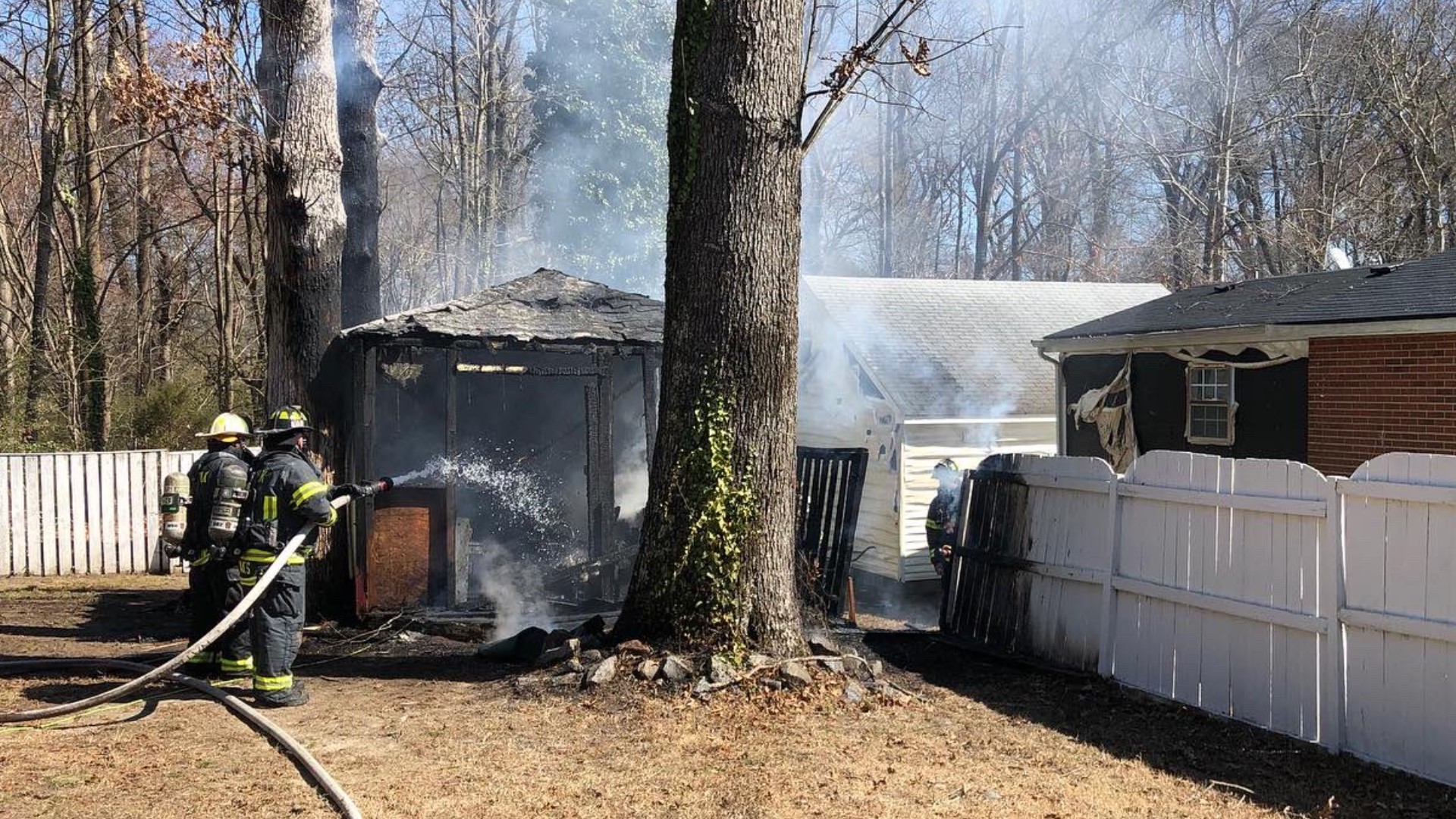 Shed fire causes heat damage to two homes in Suffolk | 13newsnow.com