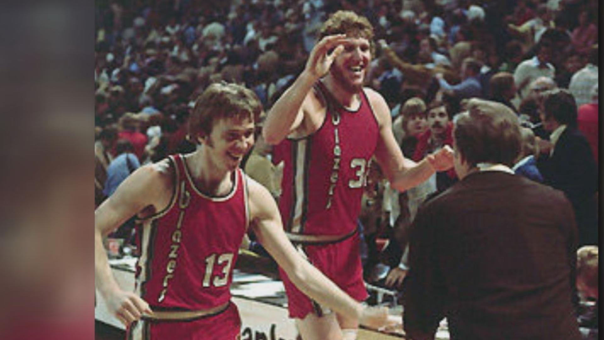 The two won an NBA title in Portland back in 1977.