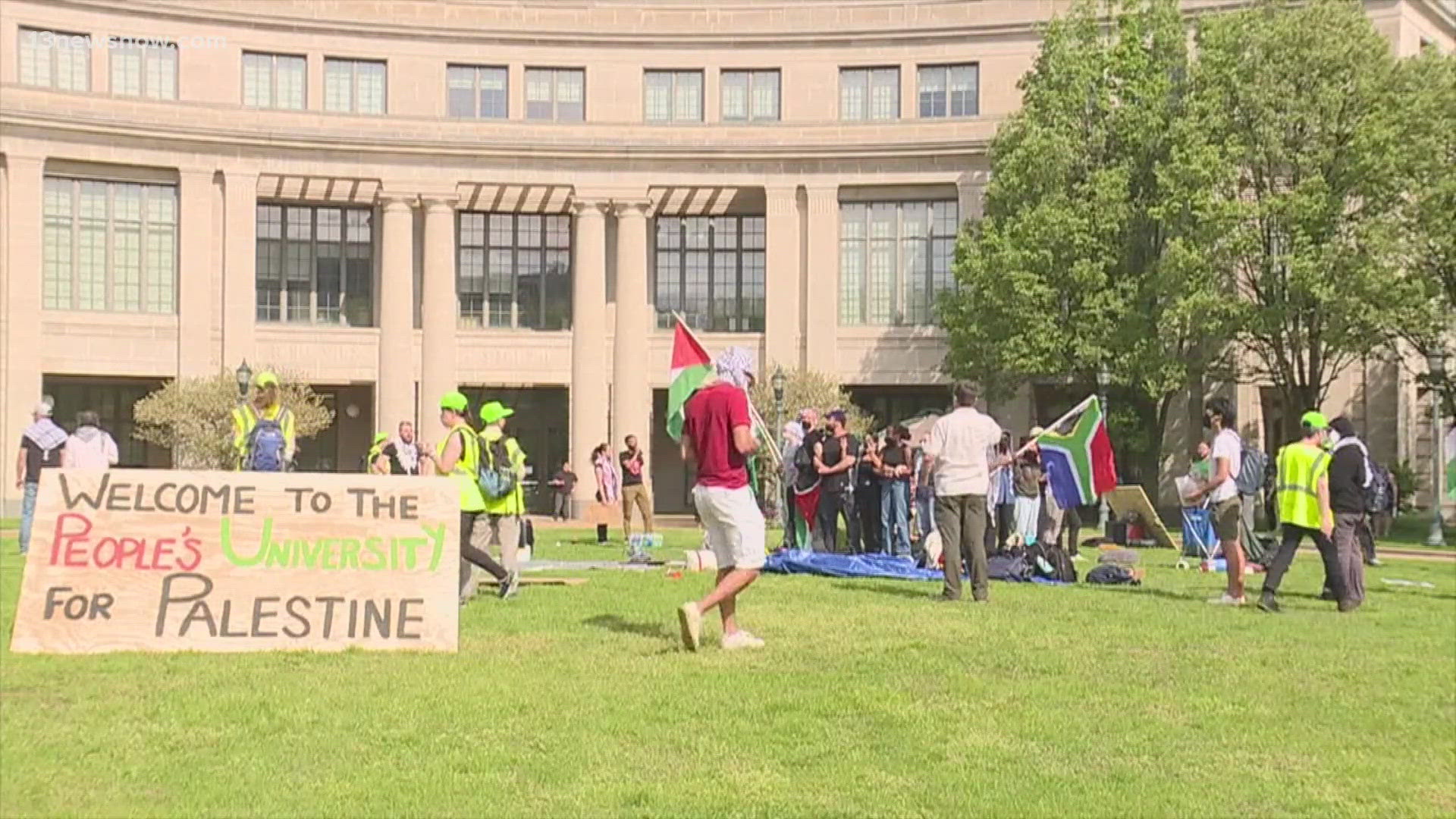 Amid escalating pro-Palestinian protests at college campuses nationwide, lawmakers and the white house spoke out.