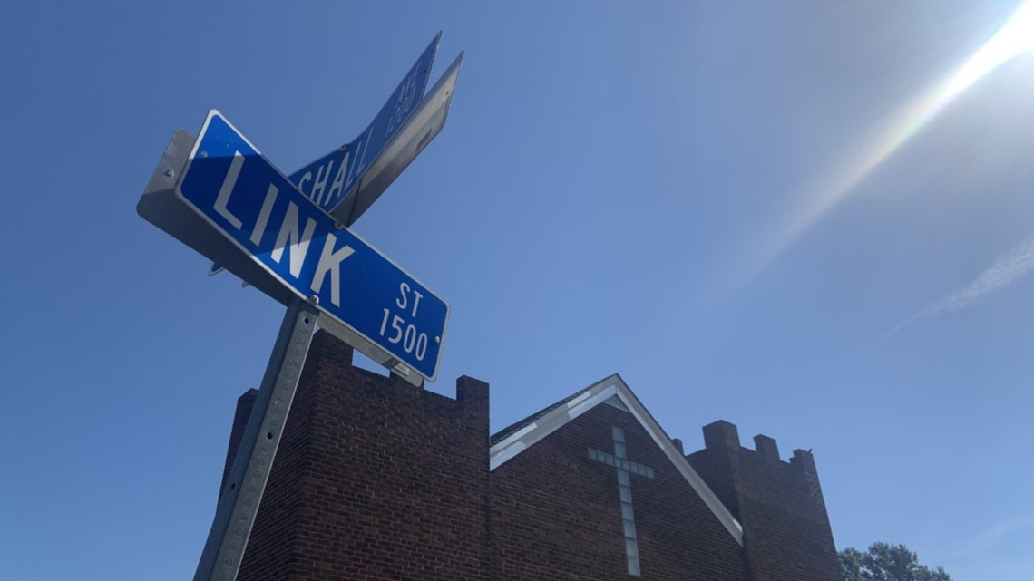 Norfolk police investigate shooting on Marshall Ave., near school - Vimarsana News