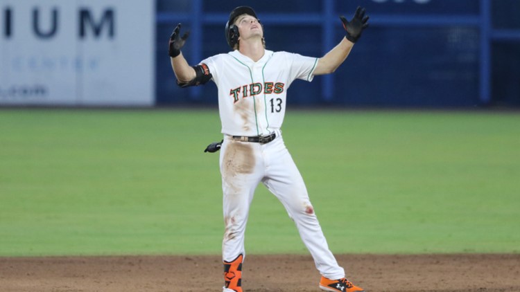 Henderson hits for cycle in Tides series open win over Stripers