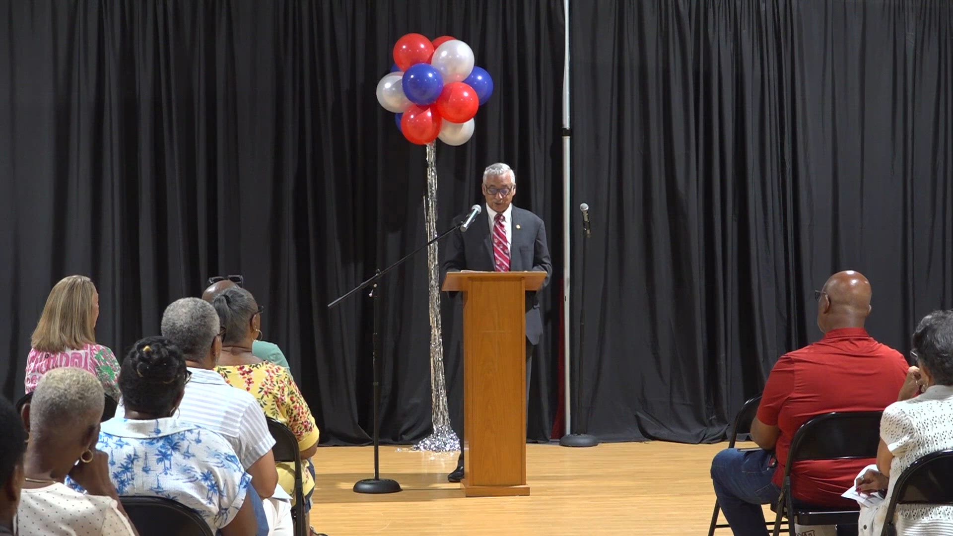 Rep. Bobby Scott meets with seniors for discussion on strengthening ...