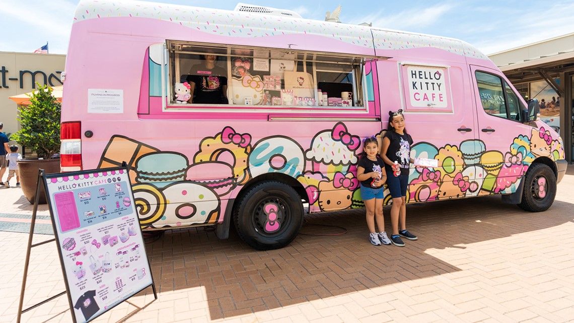 Hello Kitty Cafe Truck comes to Lynnhaven Mall in Virginia Beach