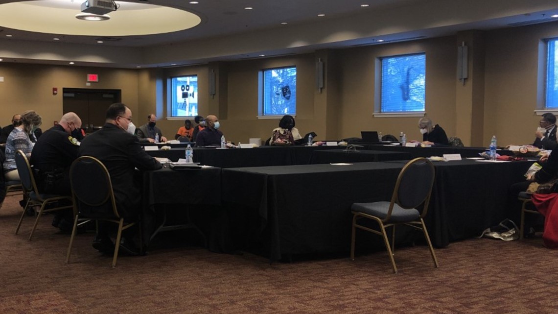 Newport News looking to hire assistants for city council members - Vimarsana News
