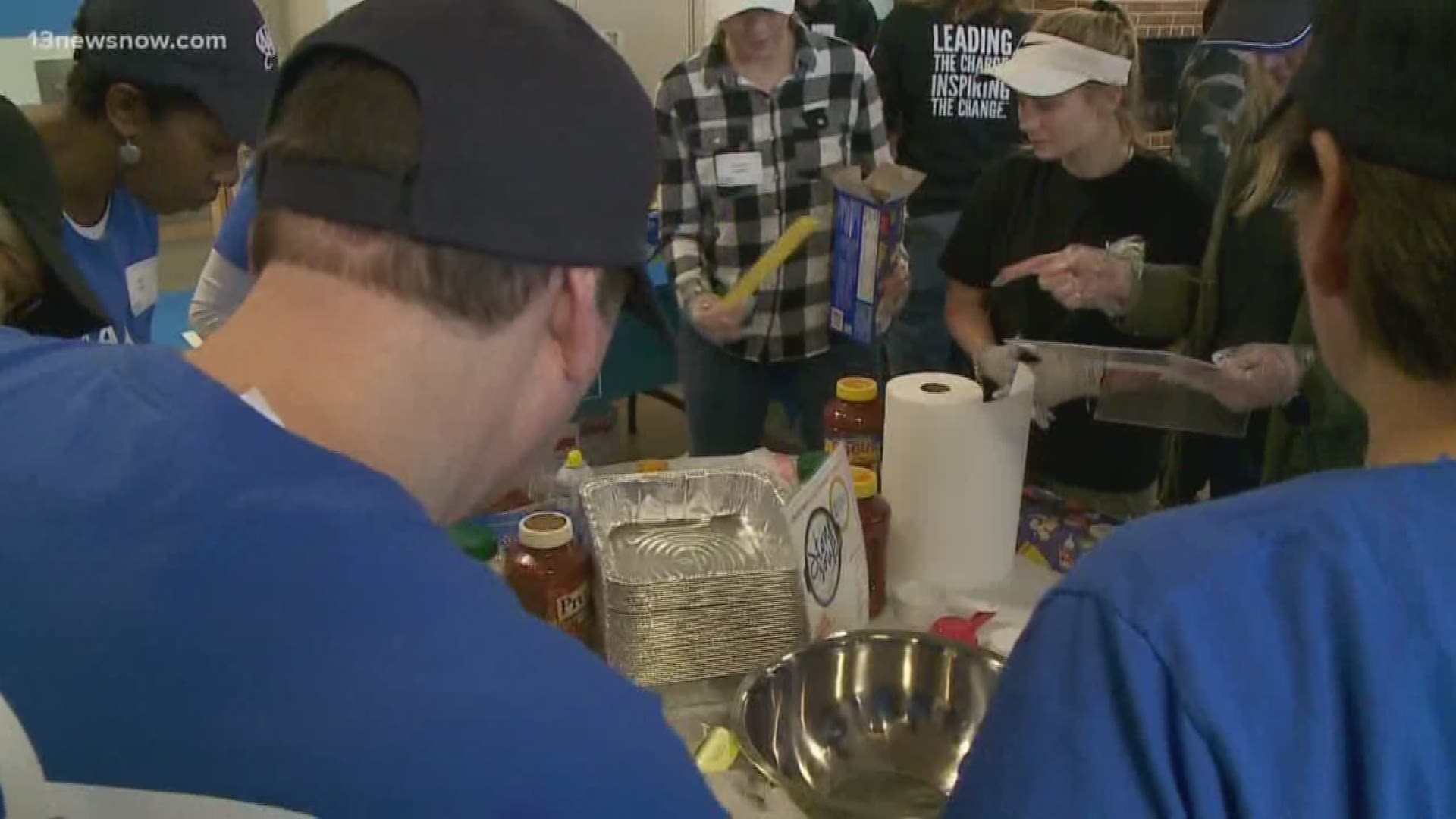 160 Women United members and their families made more than 2,500 meals for local shelters and soup kitchens, in just one hour.