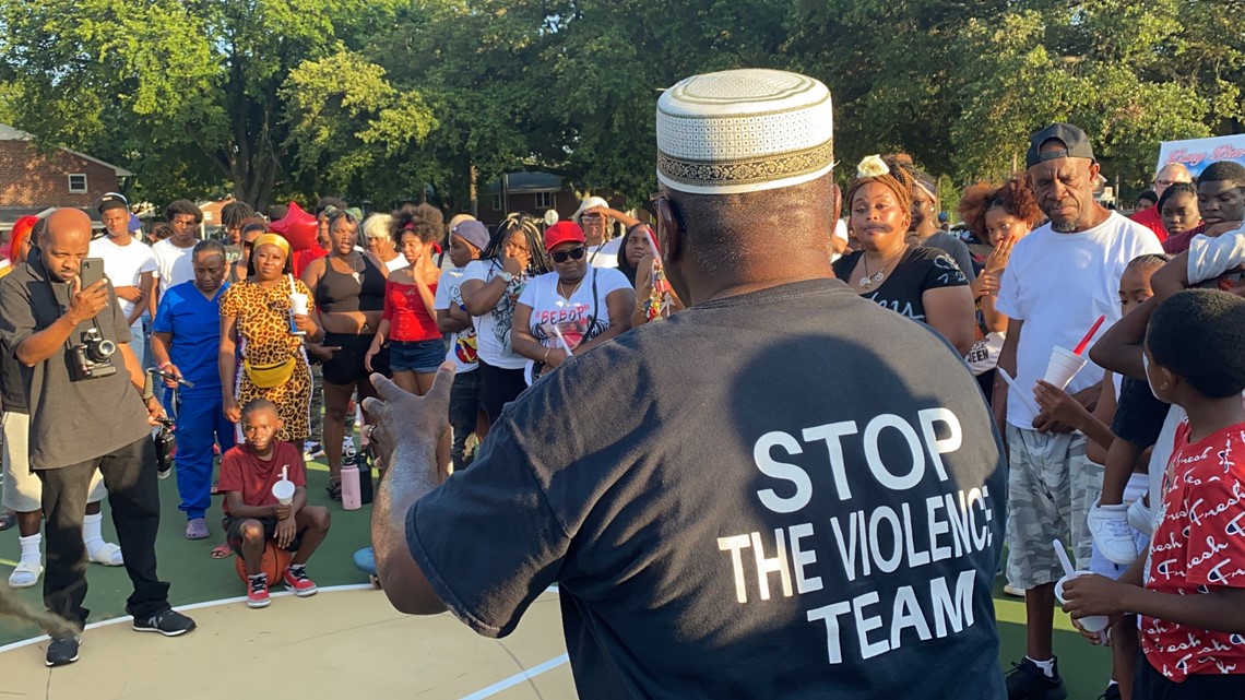 Community remembers 15-year-old "Bebop" with vigil; begs teens to put down the guns - Vimarsana News