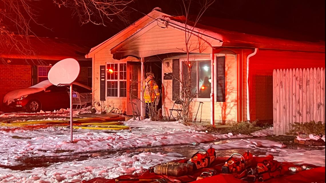 6 people displaced after house fire in Norfolk | 13newsnow.com