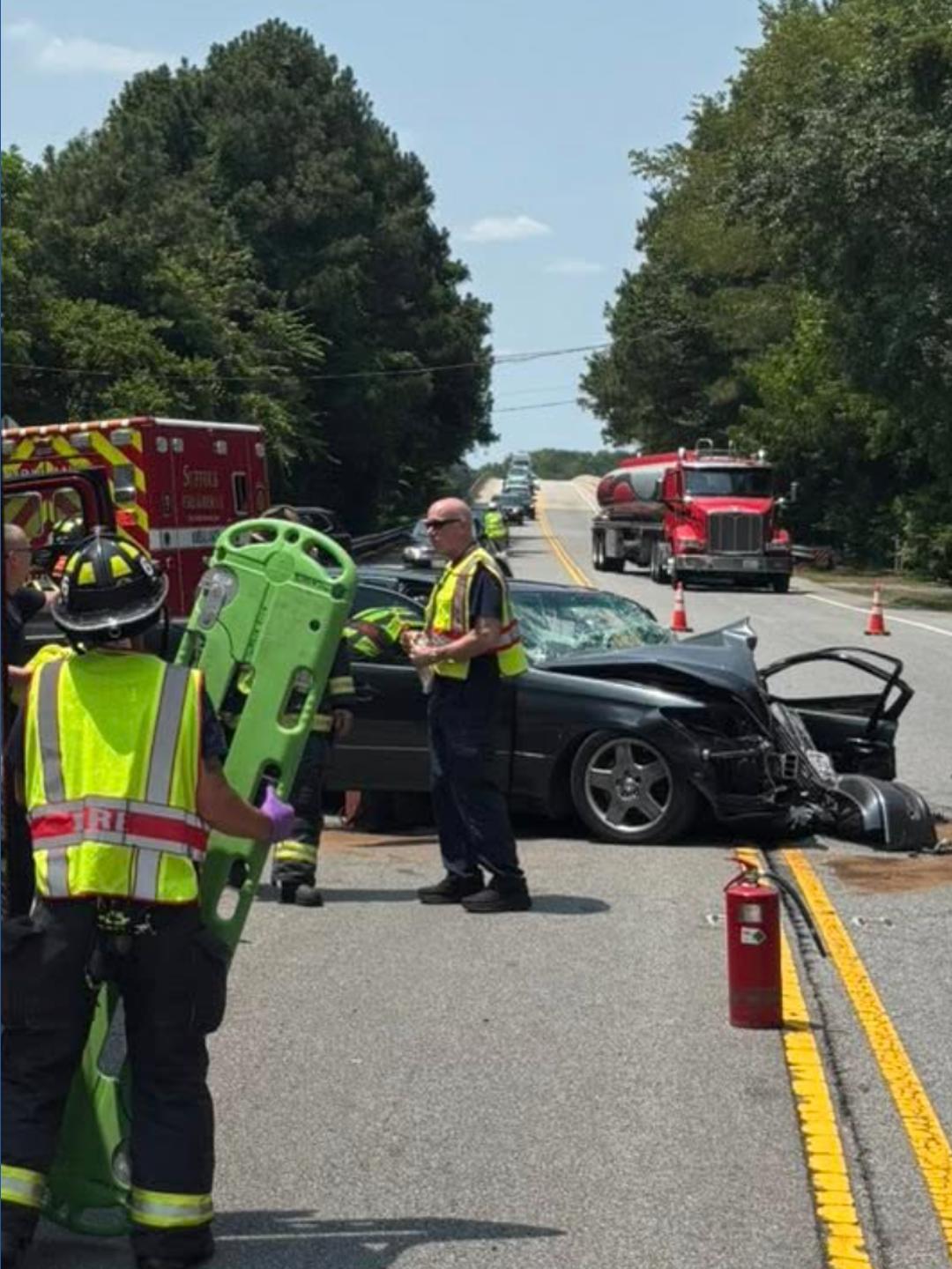 Three hospitalized after Bridge Rd crash in Suffolk | 13newsnow.com