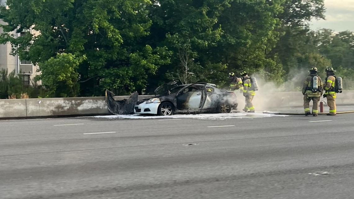 交通警報: バージニアビーチのI-264号線で車両火災により車線が閉鎖