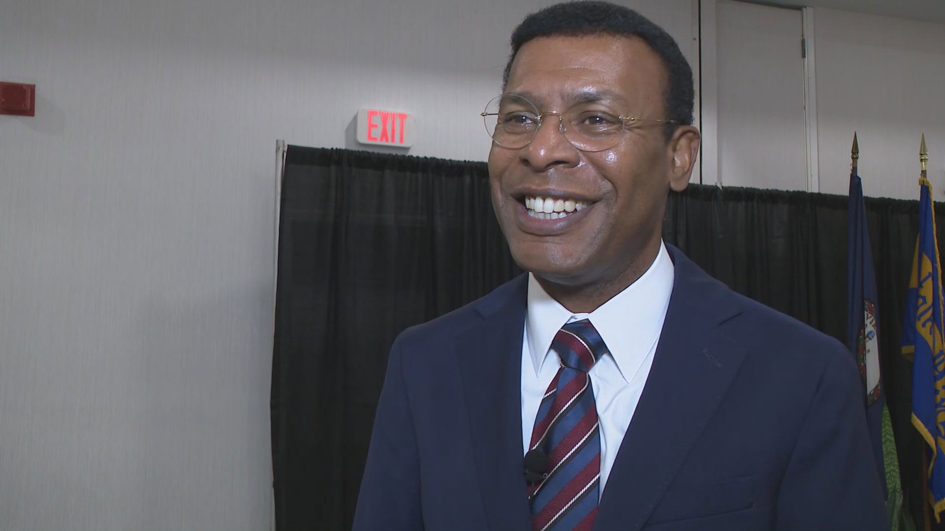 Incumbent Norfolk Mayor Kenny Alexander speaks with 13News Now on early election night returns.