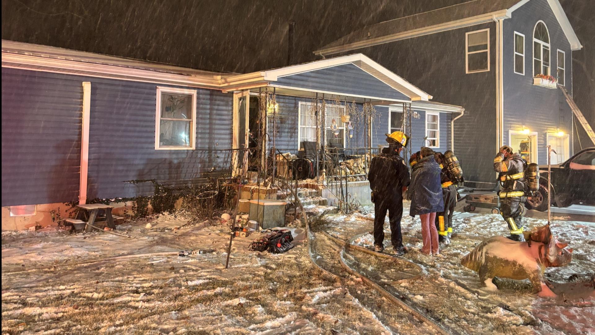 Accidental house fire displaces 3 adults in Chesapeake | 13newsnow.com