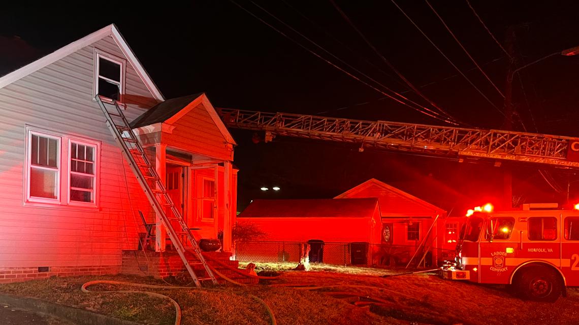 Norfolk Fire Rescue Investigating House Fire 13newsnow norfolk-fire-rescue-investigating-house-fire-13newsnow