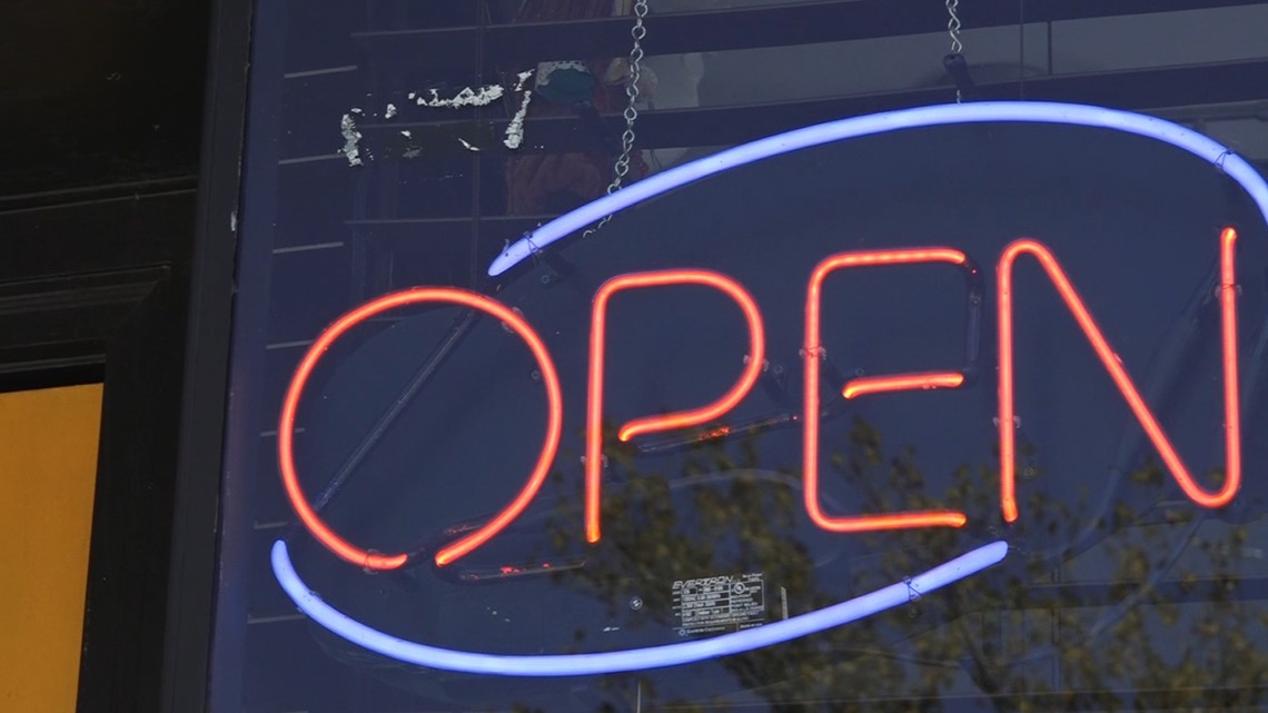 Some Norfolk restaurants will now have an easier time serving alcoholic drinks - Vimarsana News