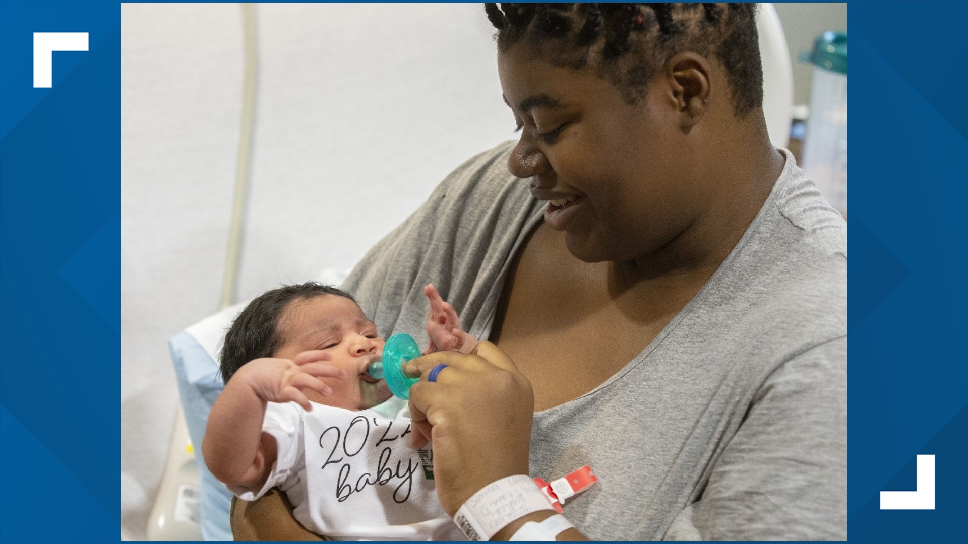 Riverside Regional Medical Center delivers 2,022nd baby of 2022 ...