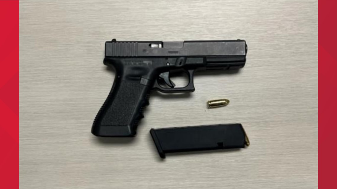 Man arrested for pointing gun on top of Oceanfront parking garage - Vimarsana News