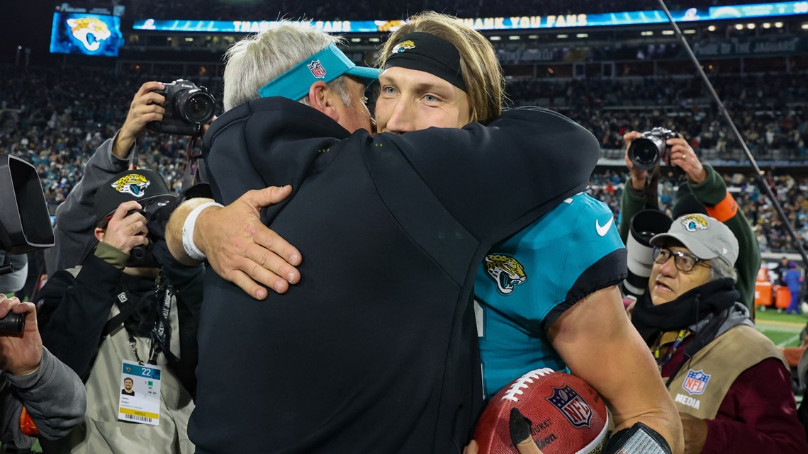 NFL playoffs: Trevor Lawrence, Jaguars rally to beat Chargers in