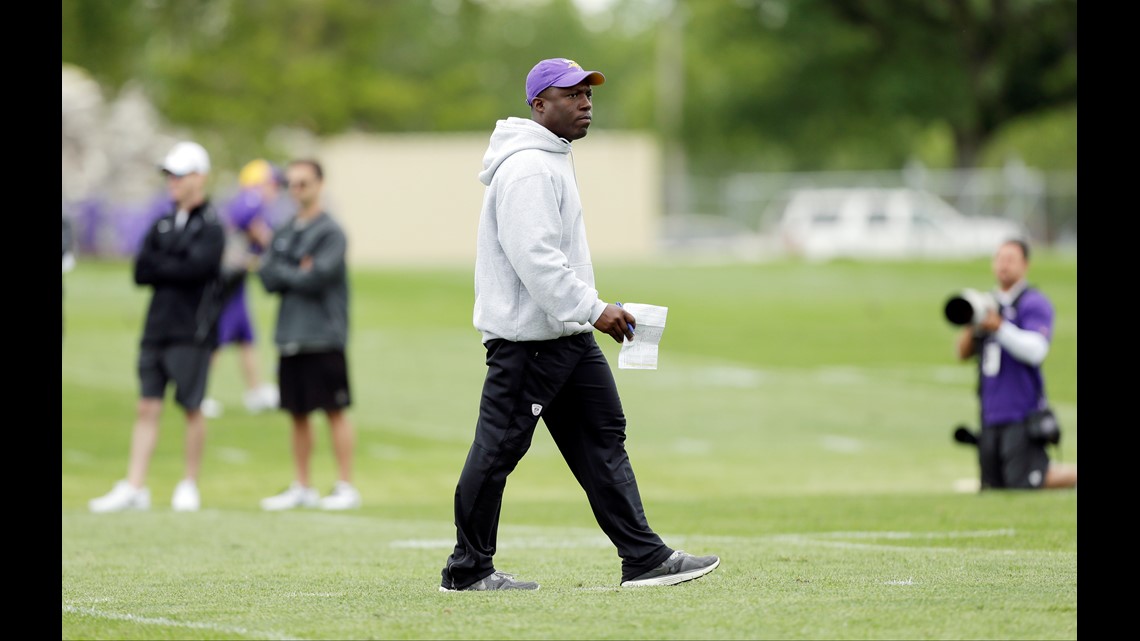 Report: Colts' Safeties Coach Alan Williams To Be Hired as Bears