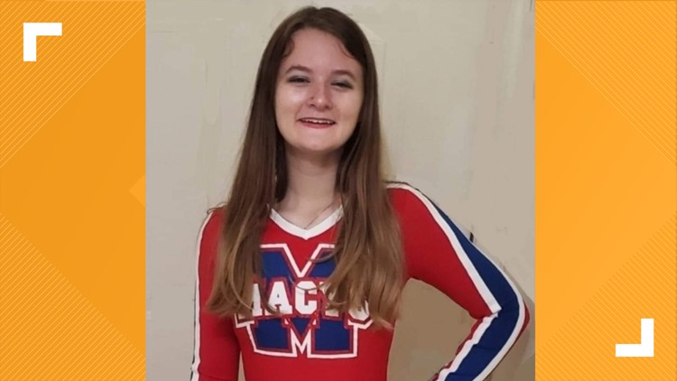 Grafton High School senior to cheer in Macy's Thanksgiving Day Parade for second time