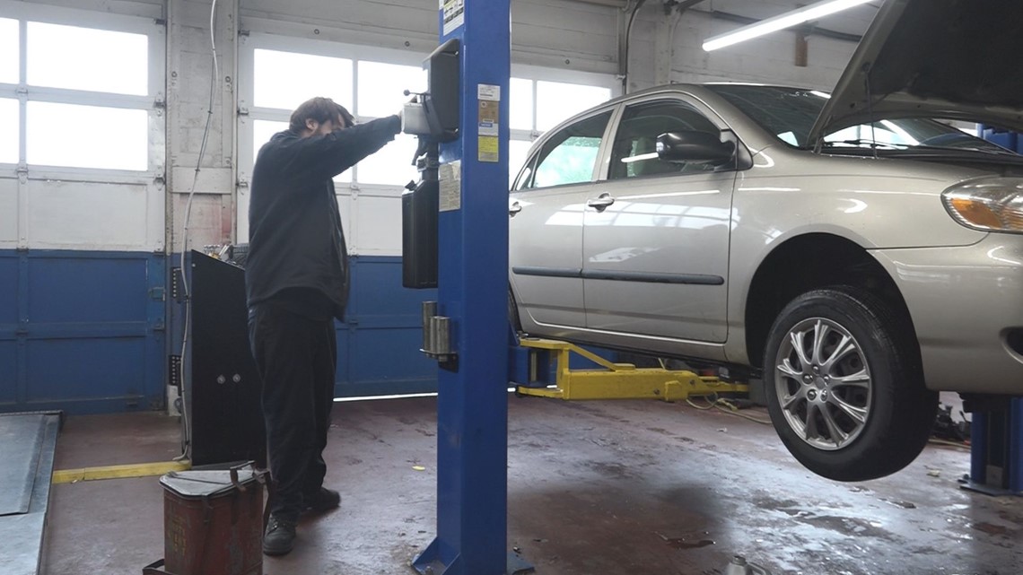 Car repair woes due to mechanic shortages, rising prices