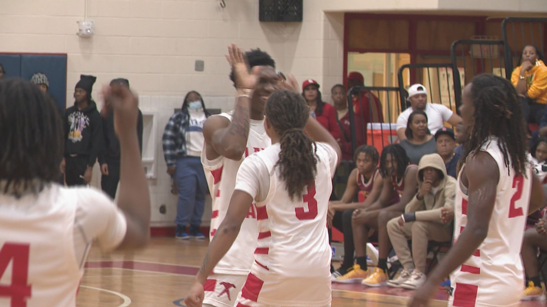 Lake Taylor and Churchland boys basketball coming up big winners on Friday night.