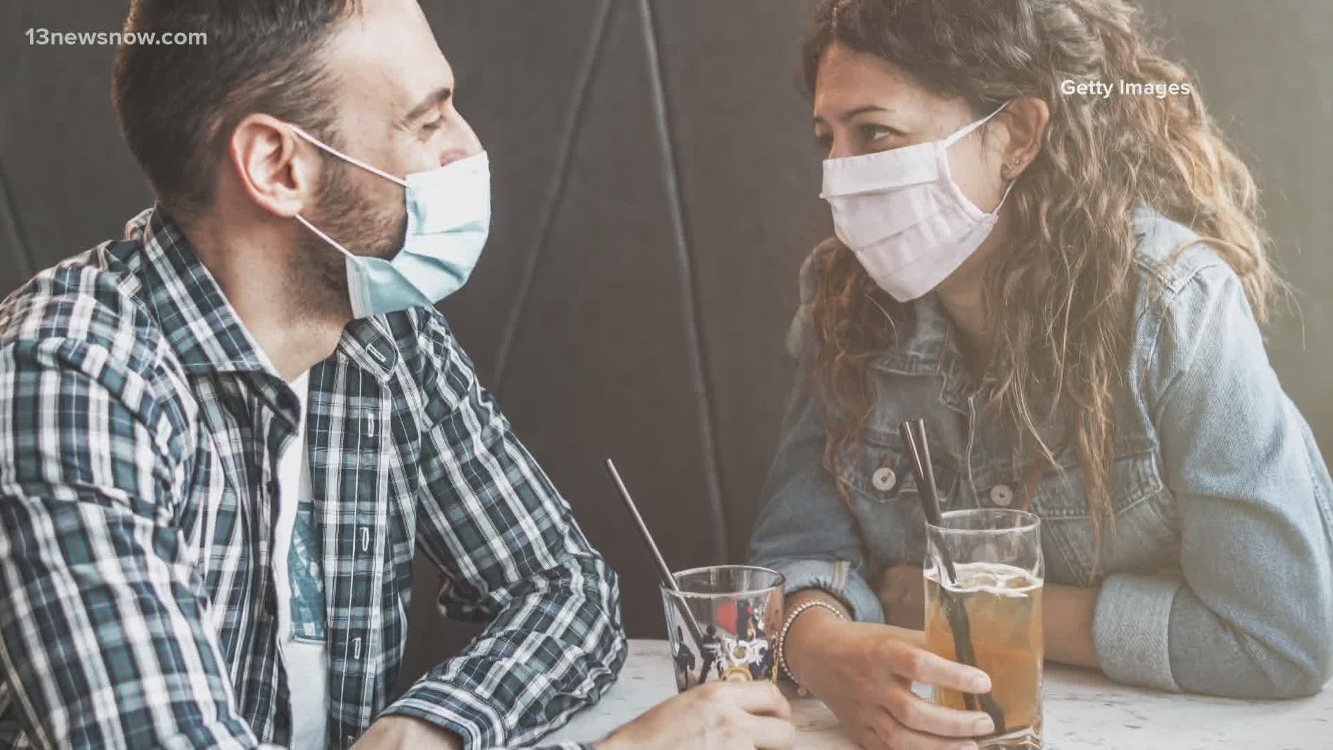 Experts say dating is not canceled during the pandemic.