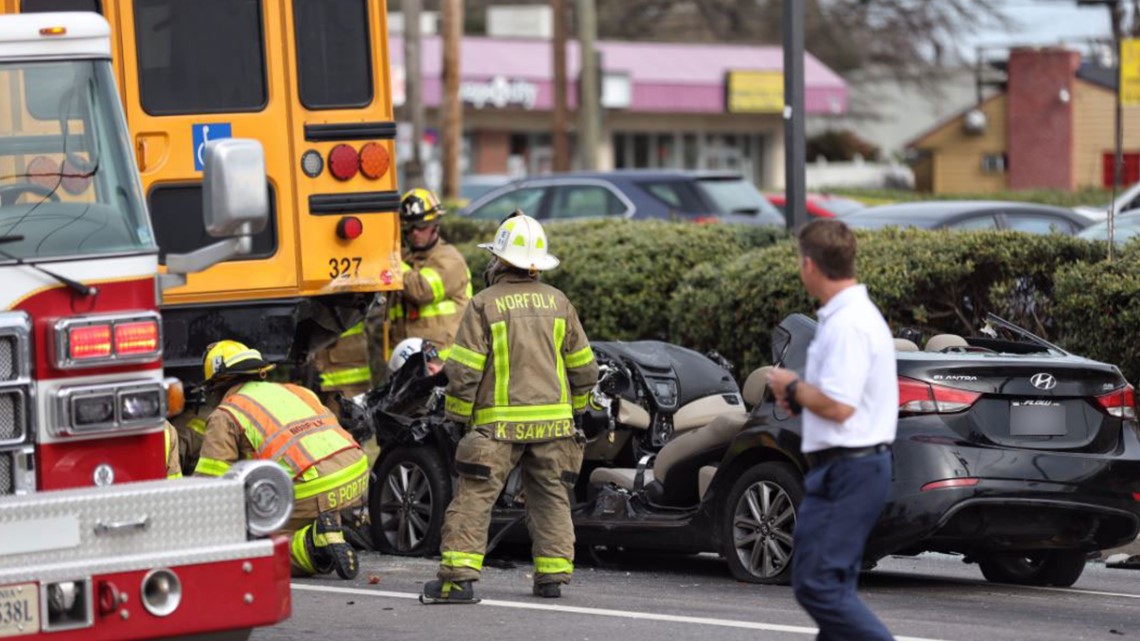 Driver seriously hurt in crash with Norfolk school bus | 13newsnow.com