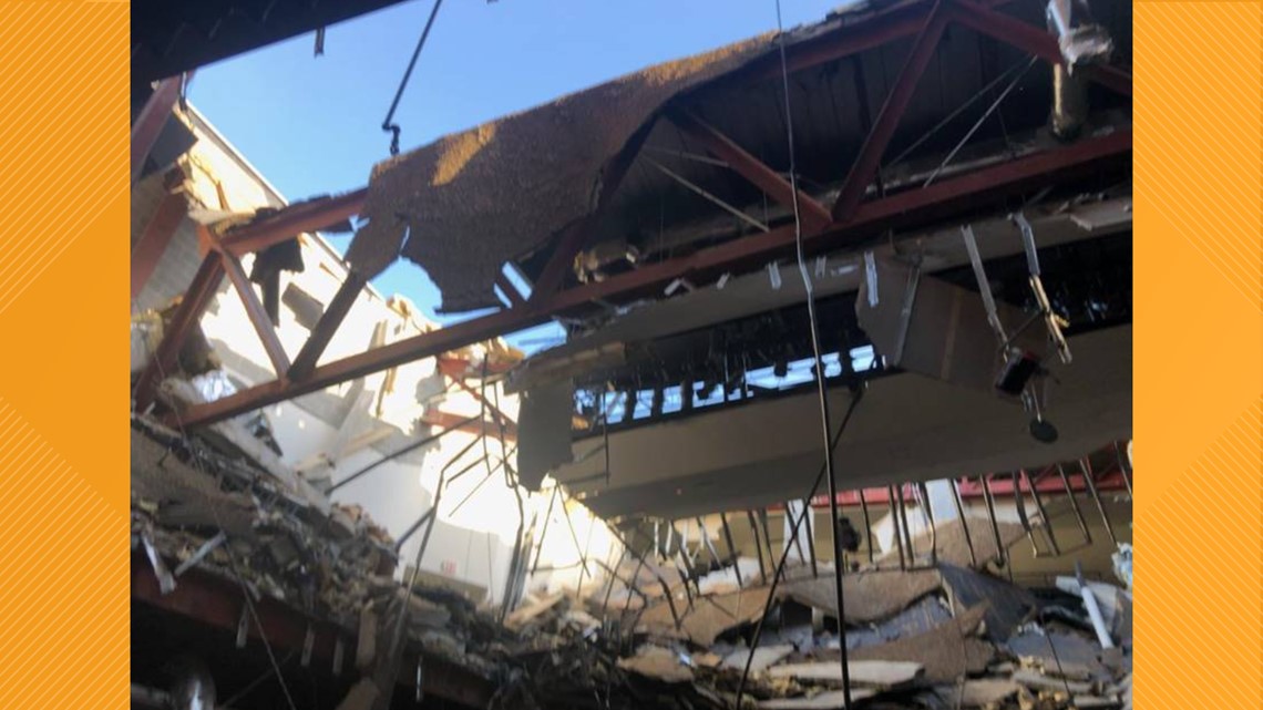 Roof partially collapses at Thomas Nelson Community College's performing arts building - Vimarsana News