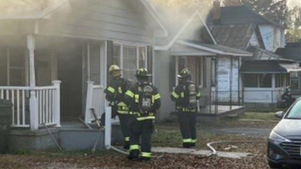 2 displace from Suffolk home after house fire | 13newsnow.com