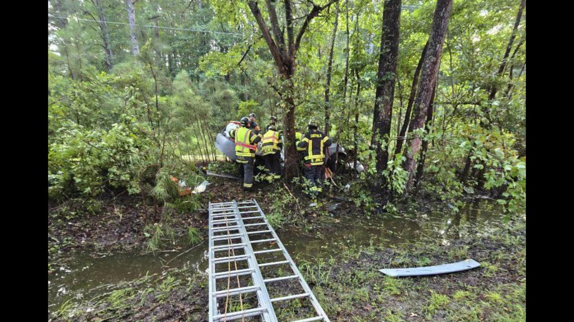 Driver seriously injured in Suffolk crash airlifted to hospital