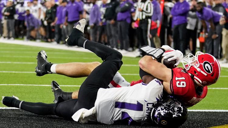 Georgia demolishes TCU, sets new CFP record to win back-to-back national  championships