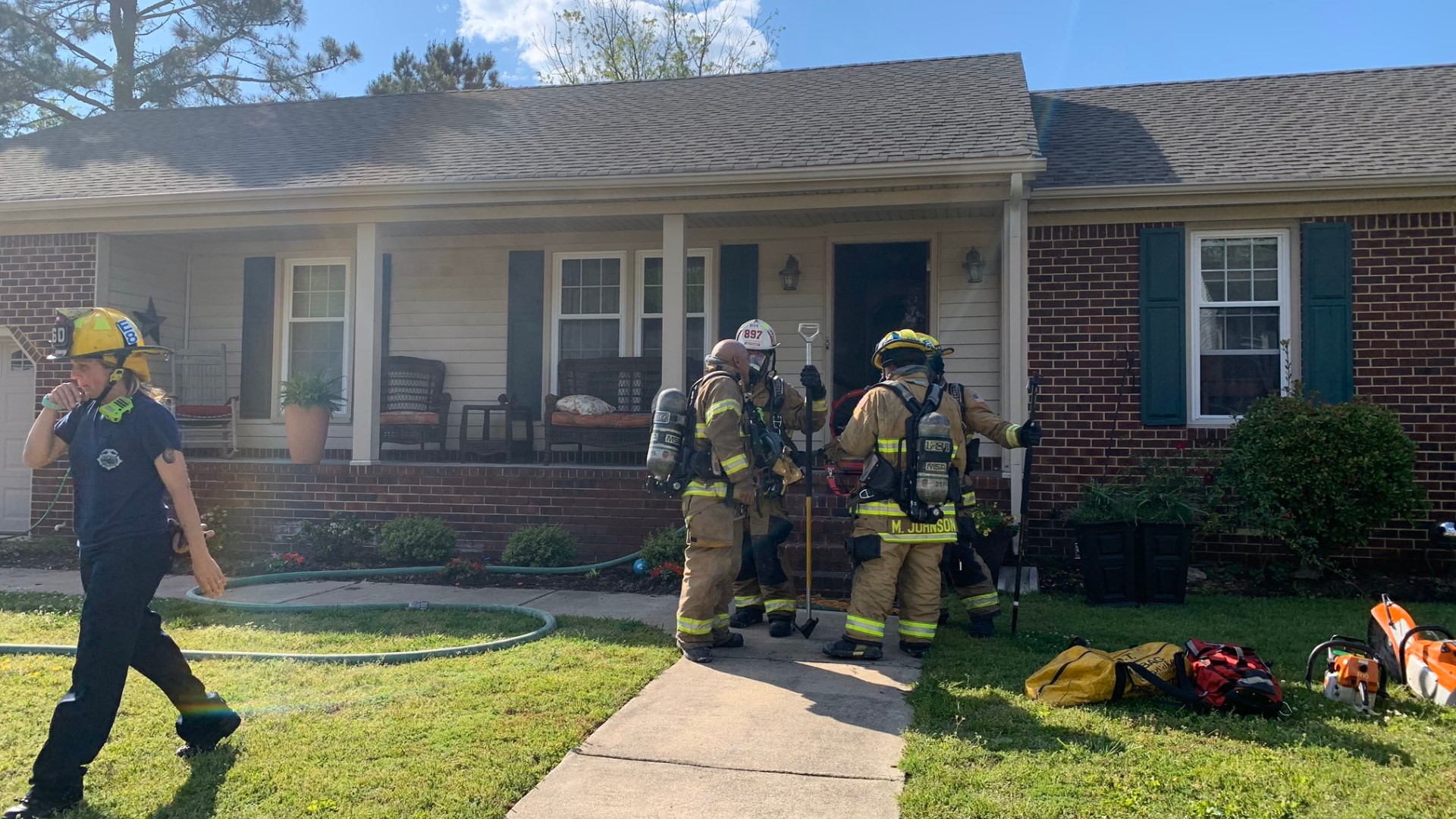 Three people displaced after heavy house fire in Chesapeake | 13newsnow.com