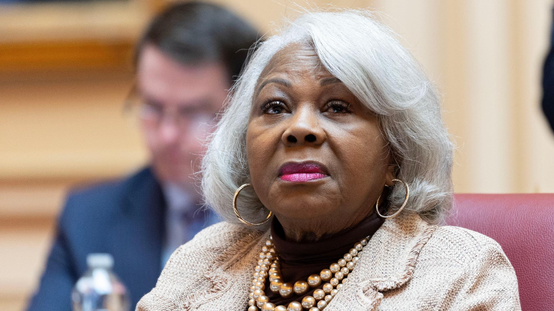 FBI Raids Virginia Senator Louise Lucas' Office in Corruption Probe — image 3