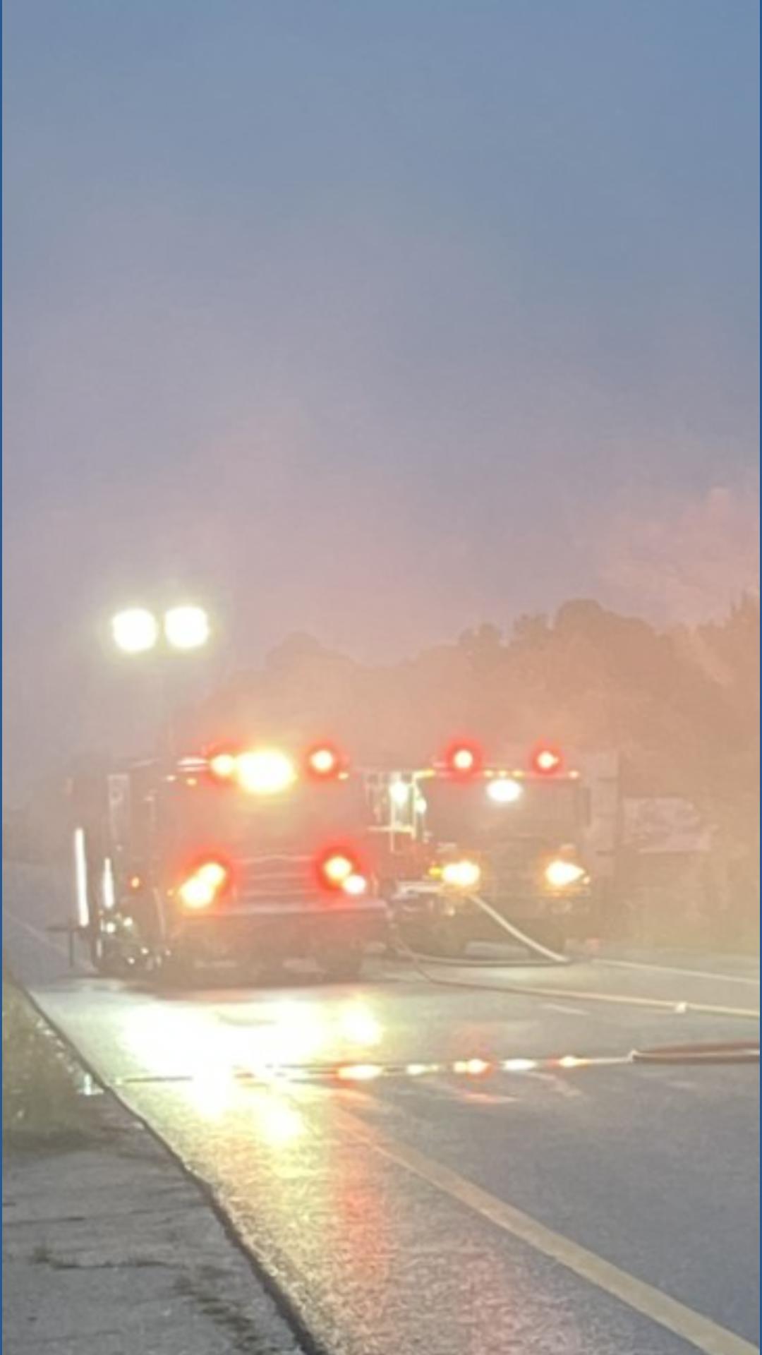 Tractor trailer fire shuts down I-95 south in Sussex County | 13newsnow.com