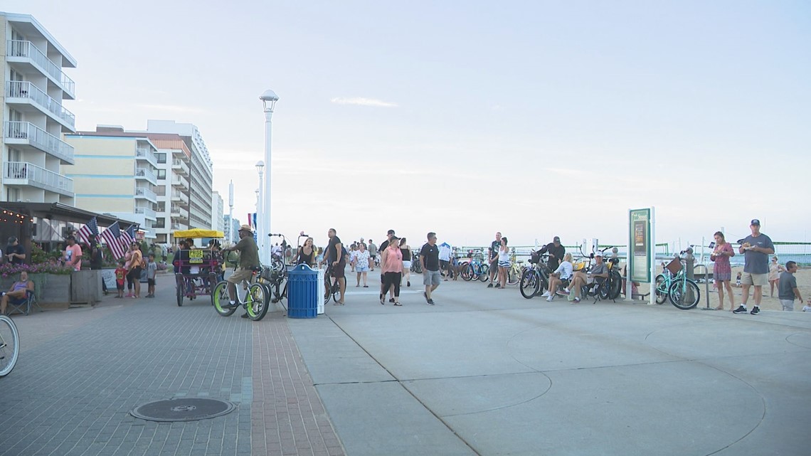Crowds flood the Oceanfront with ECSC underway - Vimarsana News