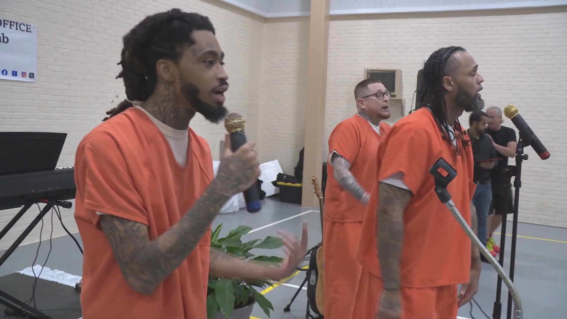 A trio of inmates known as "The Sound of BDO (Beat da Odds)" took to the stage on Thursday at Virginia Beach Correctional Facility to perform a medley of songs.