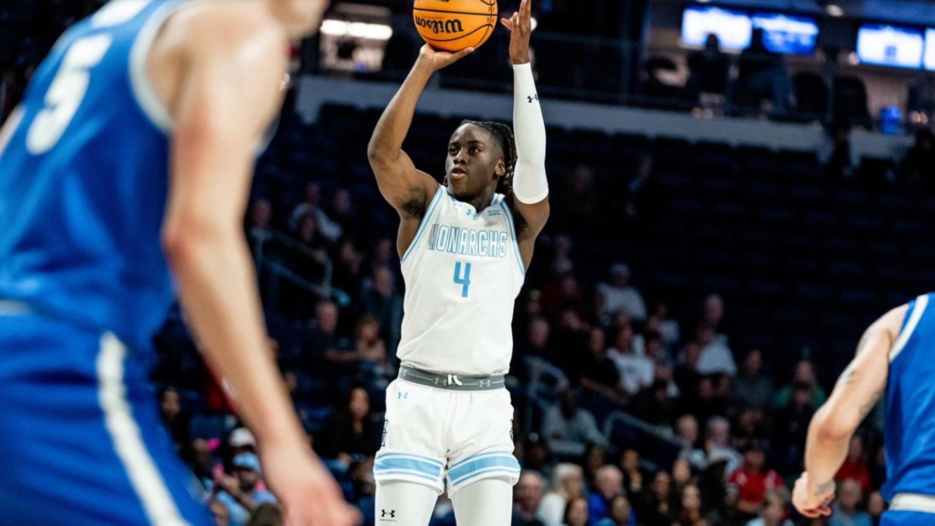 Robert Davis, Jr. made back-to-back three pointers to trim the lead to one, 67-66, with 8:23 left, drawing the crowd to its feet on Monday night.