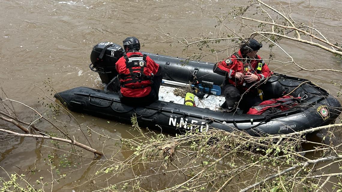 Mental toughness, long hours: Newport News team continues Texas rescue work